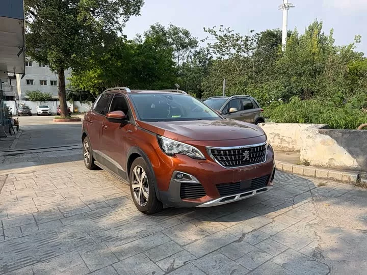 Peugeot 4008