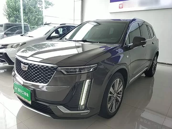 Cadillac XT6