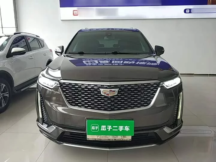 Cadillac XT6
