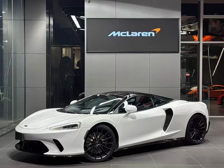 McLaren GT