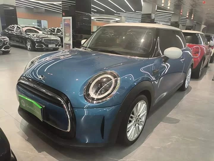 MINI 