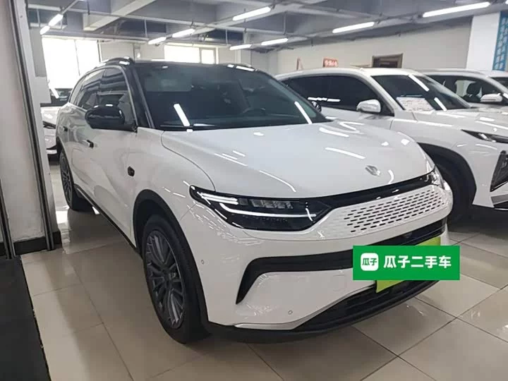 Leapmotor Zero running C11