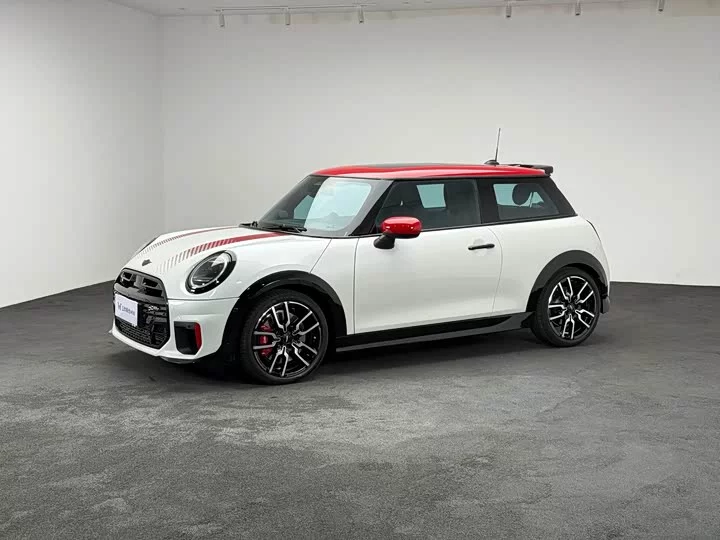 MINI JCW