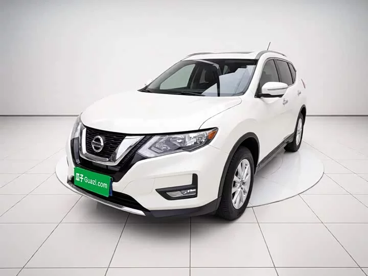 Nissan Qijun
