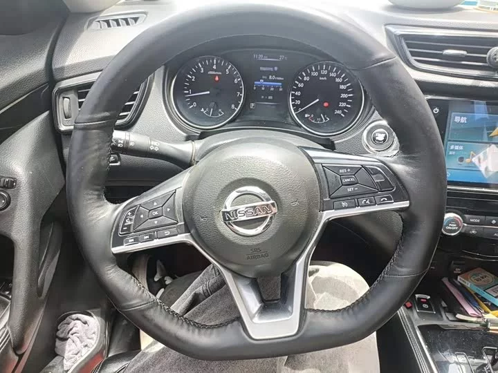 Nissan Qijun