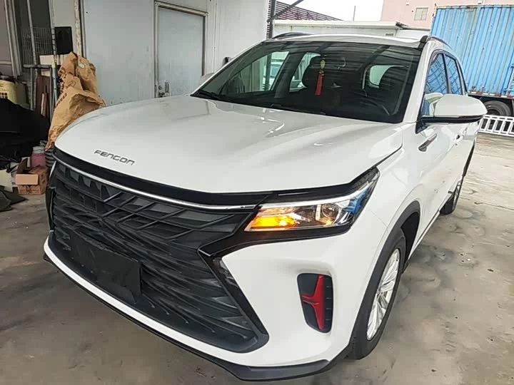 Dongfeng Fengon 580