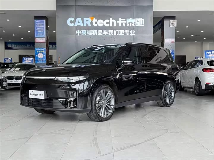 Leapmotor C16