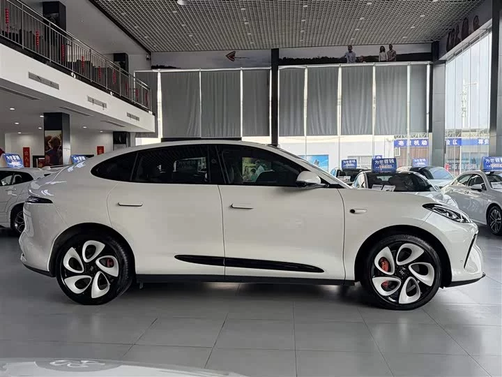 Zhiji LS6
