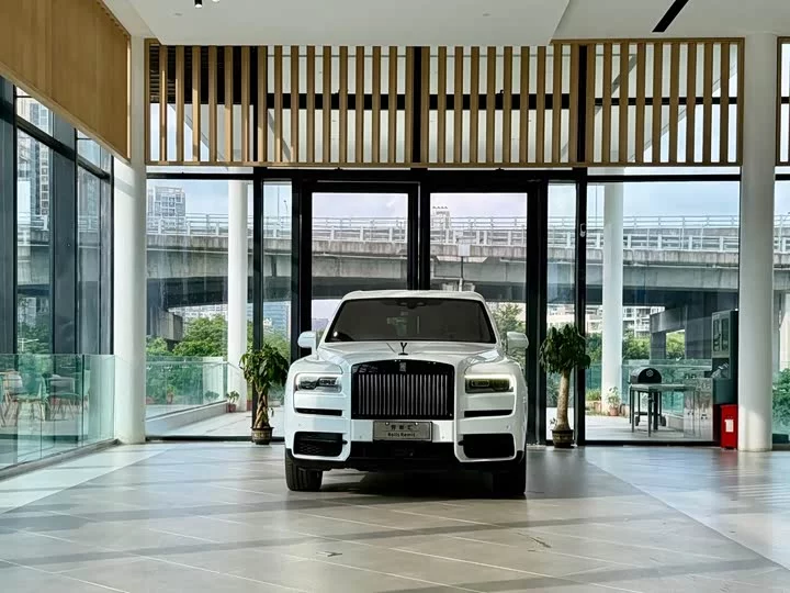 Rolls Royce Cullinan