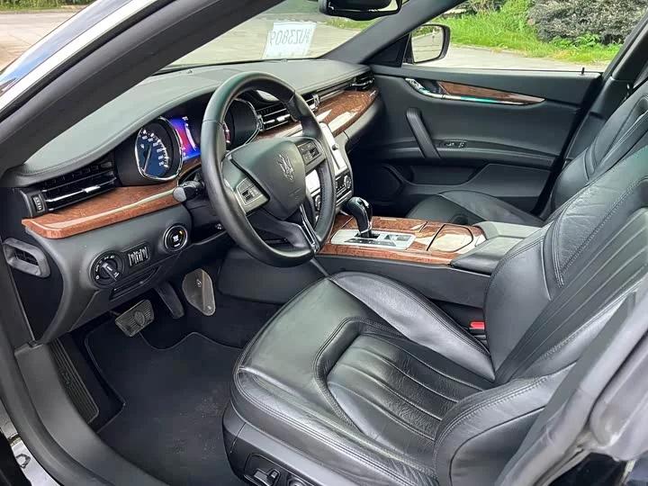 Maserati President