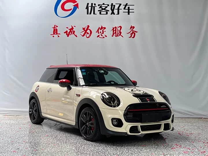 MINI 