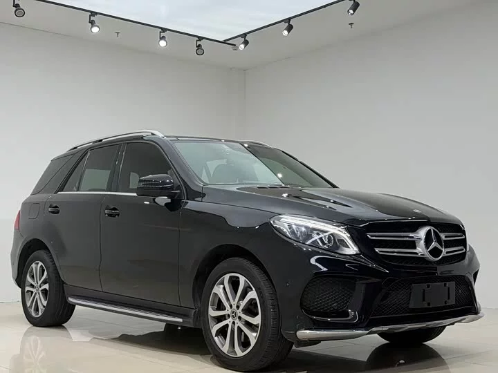 Mercedes-Benz GLE (Imported)