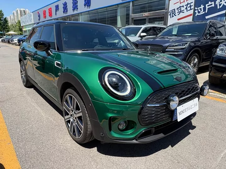 MINI CLUBMAN
