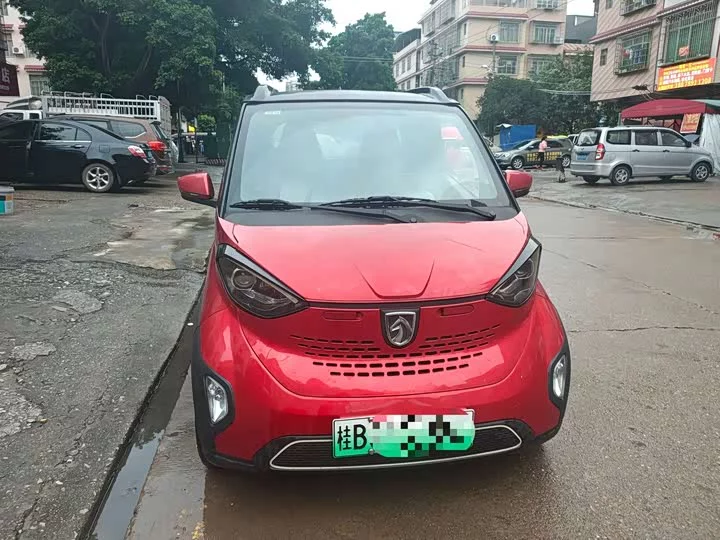 Baojun E100