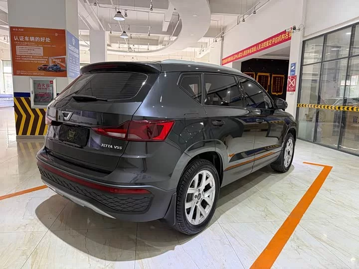 Jetta VS5