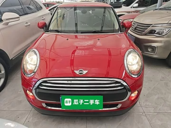MINI 