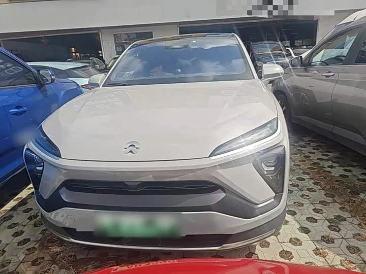 NIO EC6