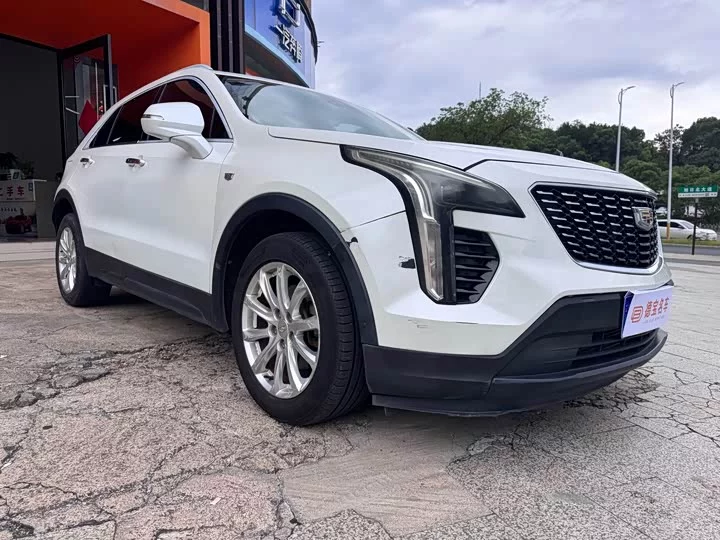 Cadillac XT4