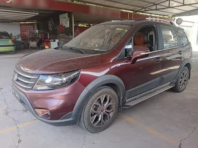 Forthing Jingyi X5