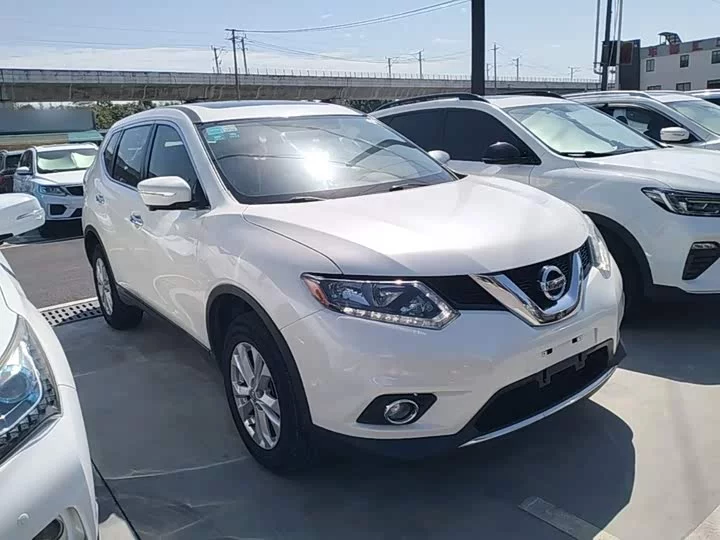Nissan Qijun