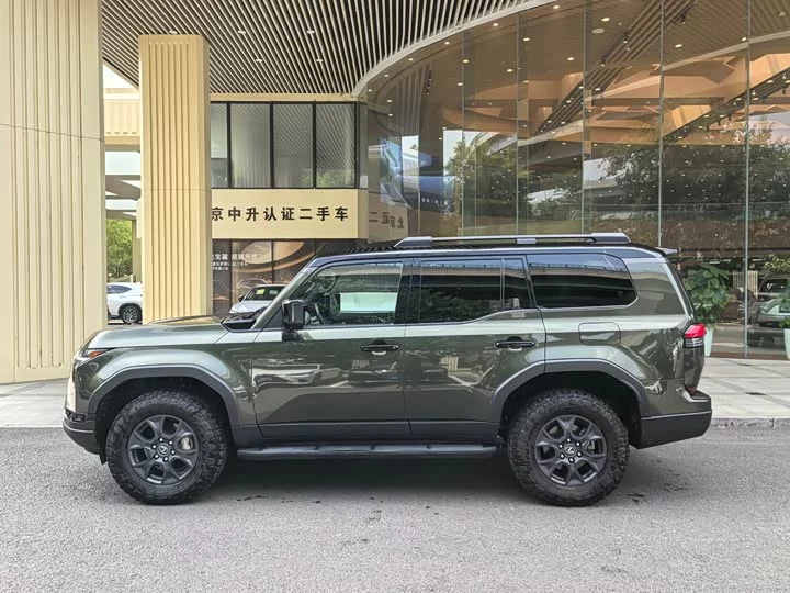 Lexus GX