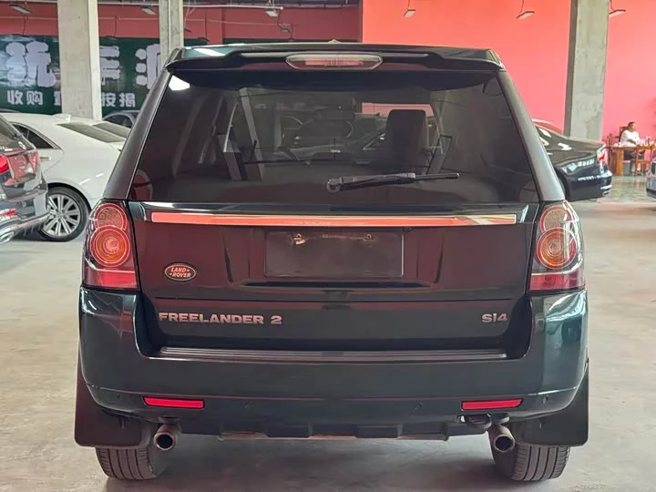 Land Rover Freelander 2