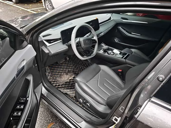 Changan Ruicheng PLUS