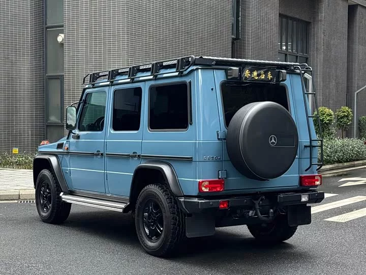 Mercedes-Benz G-rated