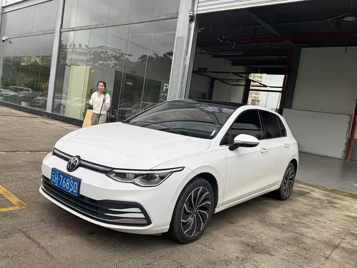 Volkswagen golf