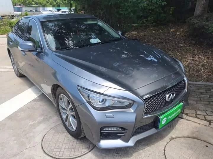 Infiniti Q50L