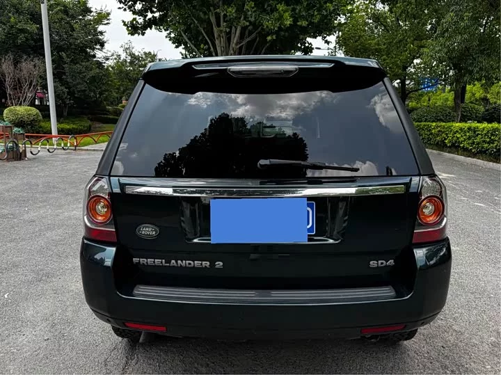 Land Rover Freelander 2