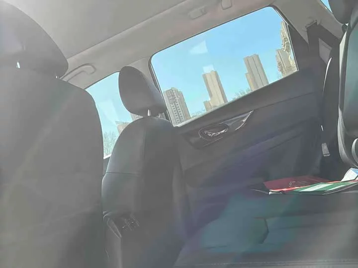 Nissan Qijun