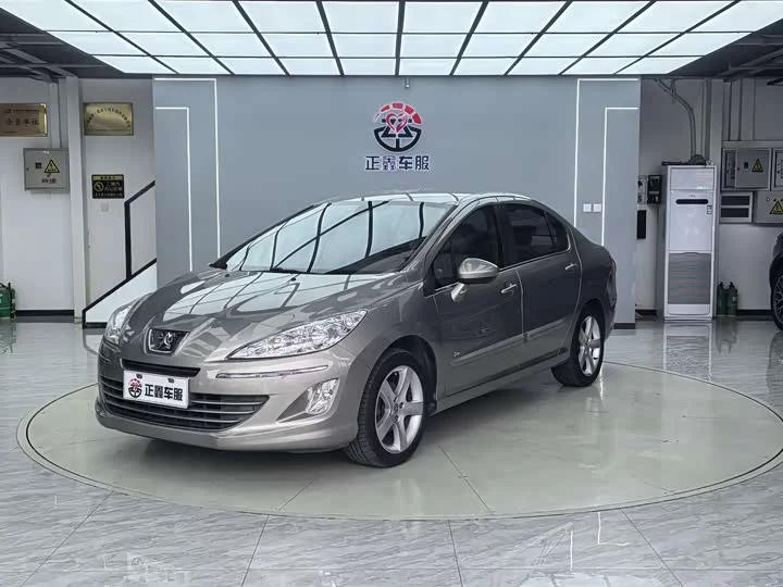 Peugeot 408