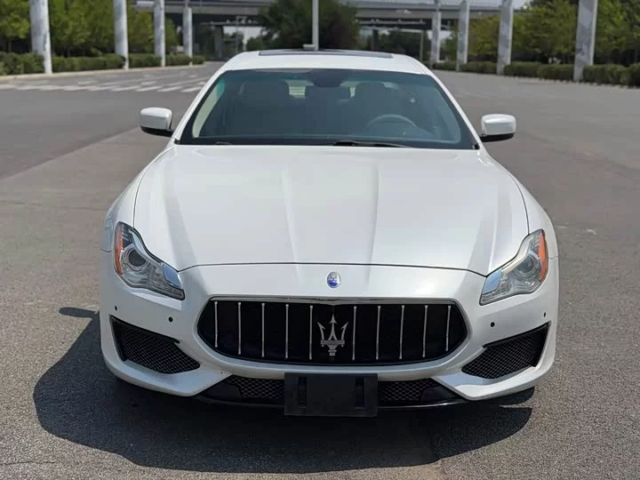 Maserati President