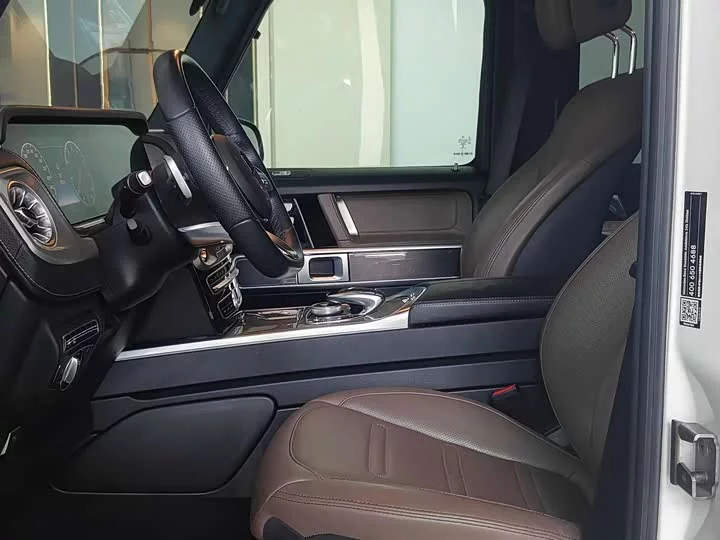 Mercedes-Benz G-rated