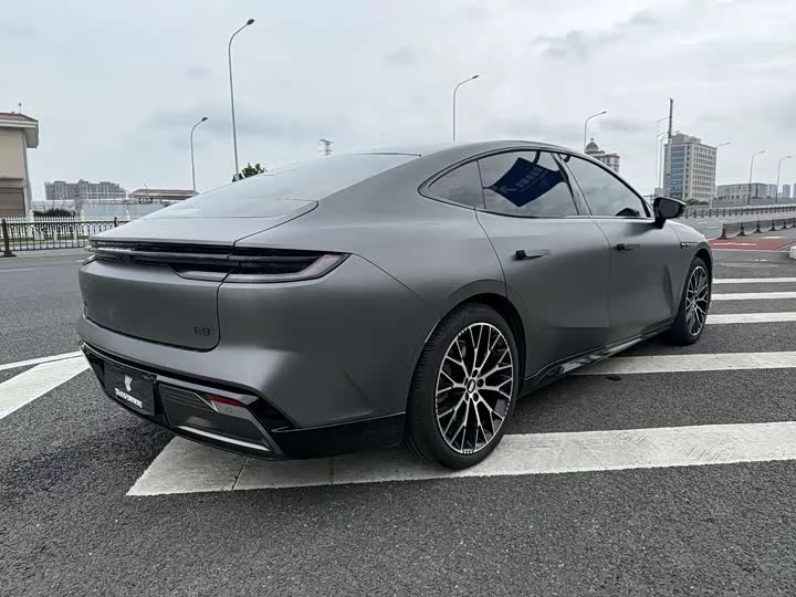 Geely Galaxy E8