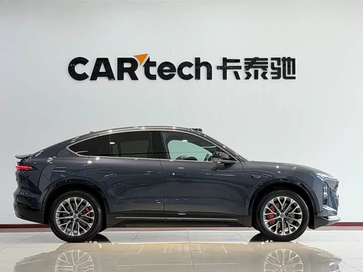 NIO EC6