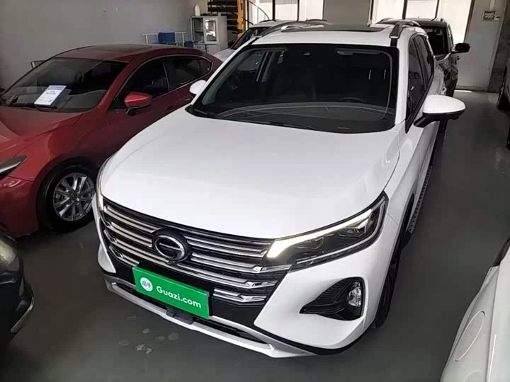 GAC Trumpchi GS4