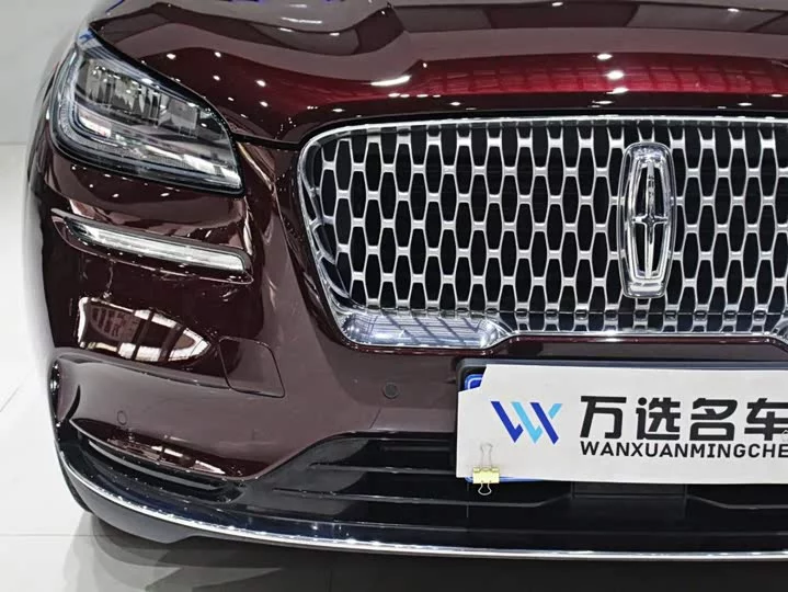 Lincoln adventurer