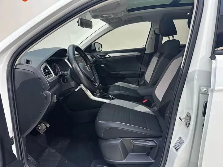 Volkswagen T-ROC Tange