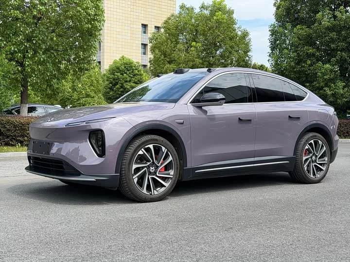 NIO EC6