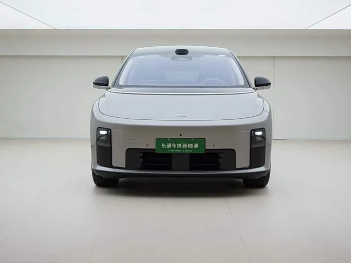 Li Ideal i8