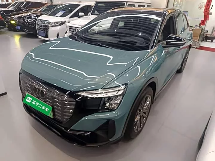 Audi Q5 e-tron