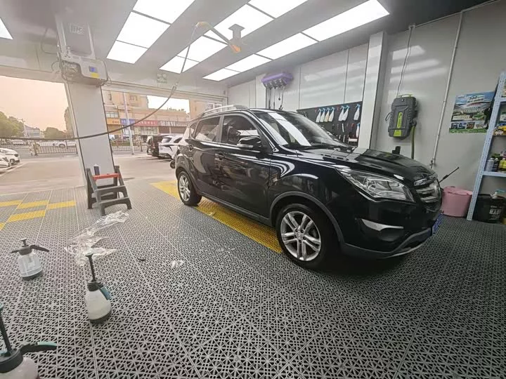 Changan CS35
