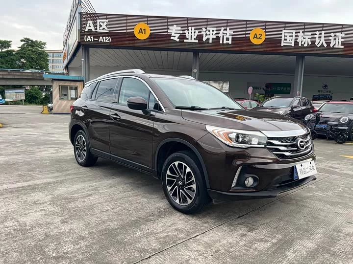 GAC Trumpchi GS4