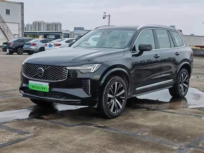 Volvo XC90 Plug-in Hybrid