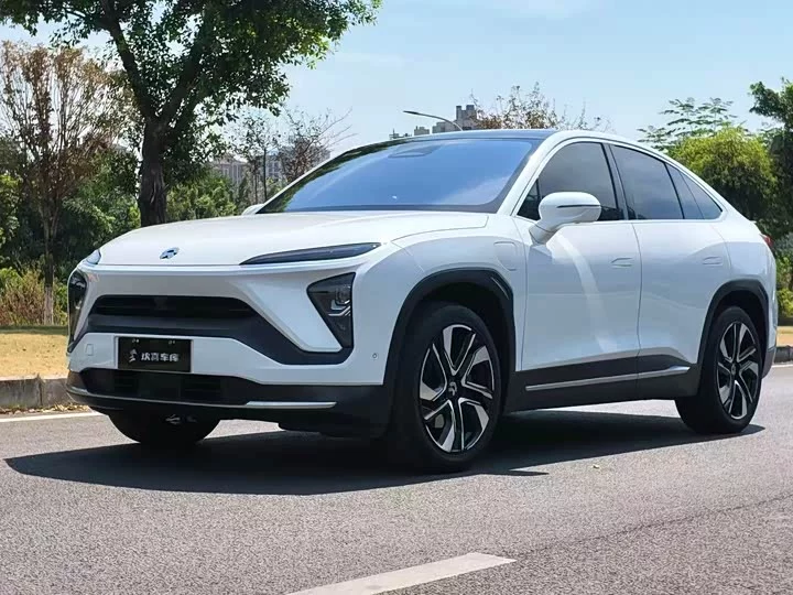 NIO EC6