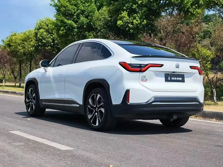 NIO EC6