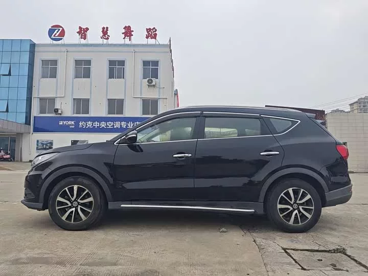 Dongfeng Fengon 580