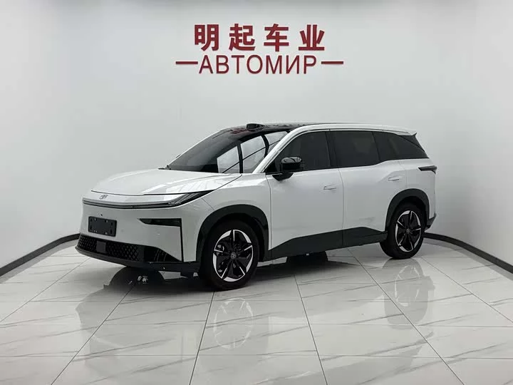 Toyota Bozhi 3X